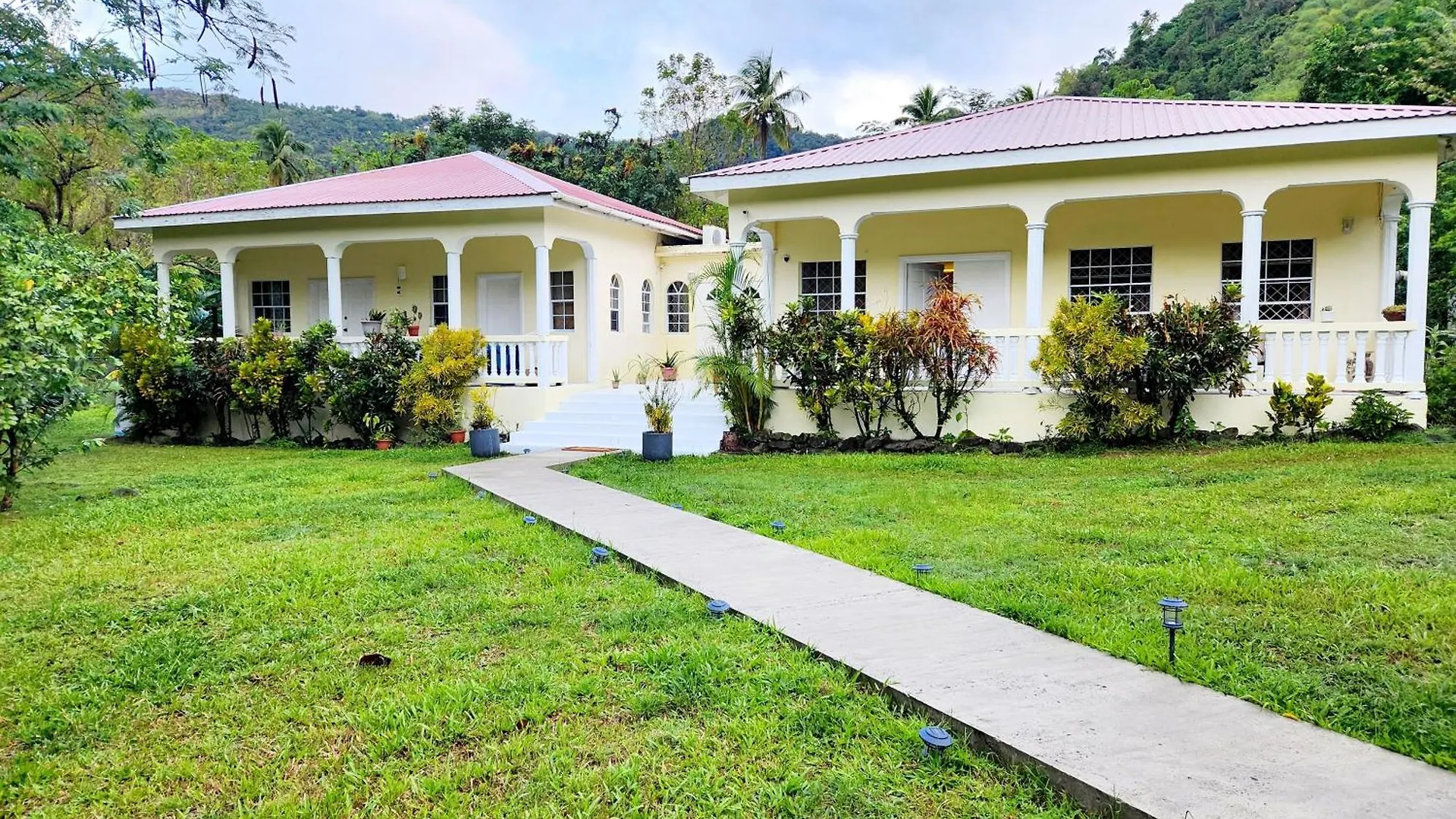 Maison 79 Soufriere Holiday home